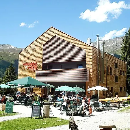 In Tyrol Near Slopes Navis