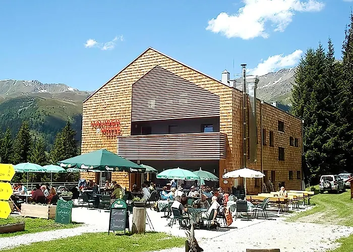 In Tyrol Near Slopes Navis